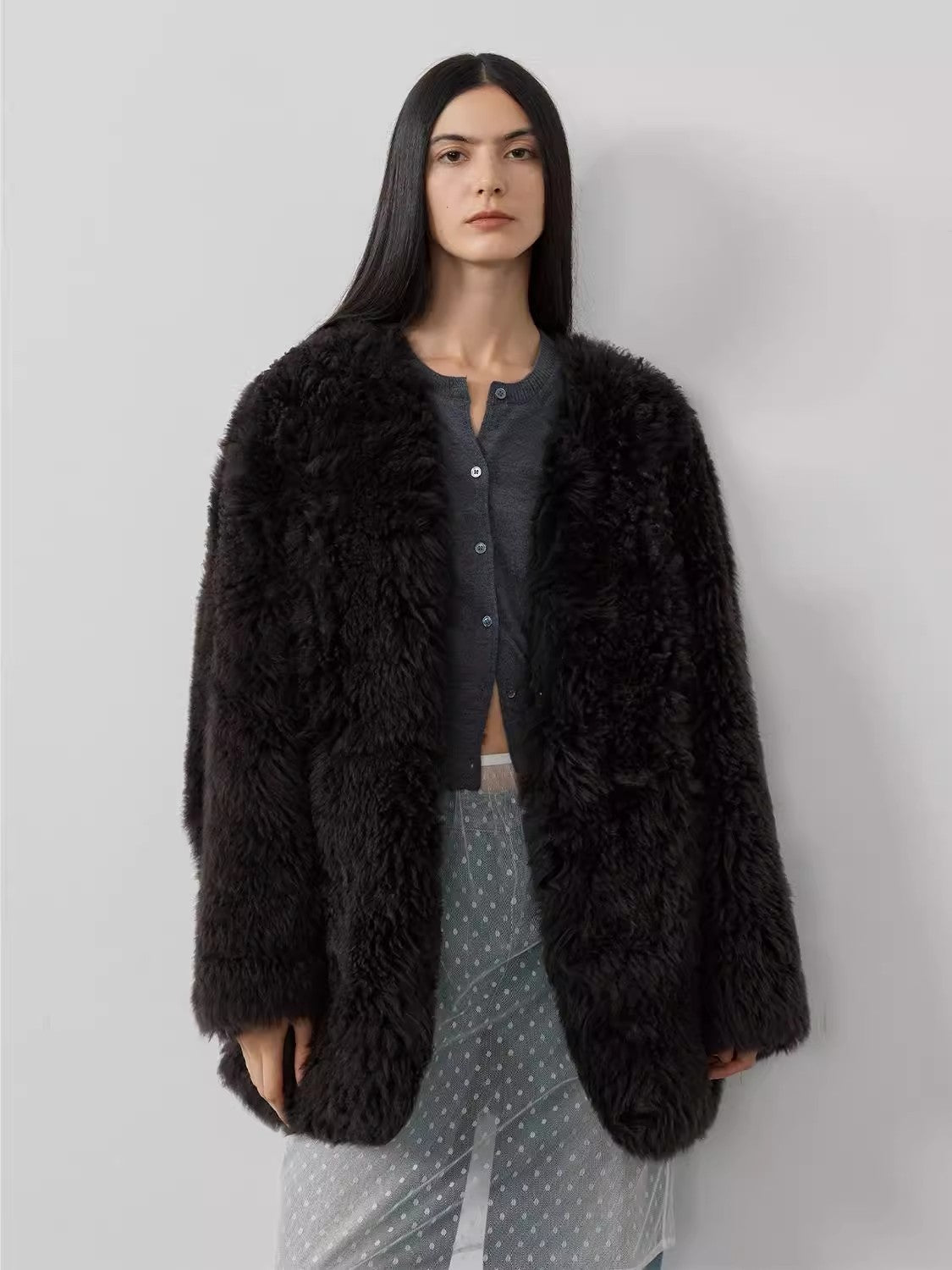 Minimalist Off-Shoulder Cocoon Coat – Effortless Elegance