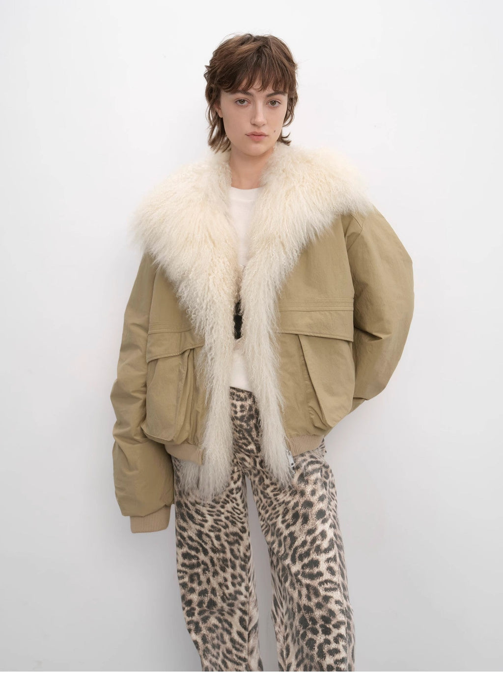 Detachable Wool Collar Down Jacket – Pilot Style Warmth & Elegance